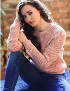 Elite escort service in Sirauli Gauspur for home and hotel visits